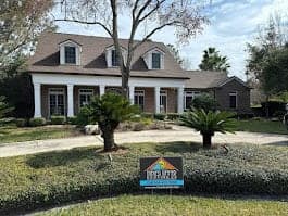 Shingle_Roof_a8ubqk